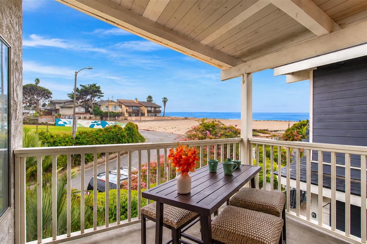 Seashells by the Shore Beach House — main photo
